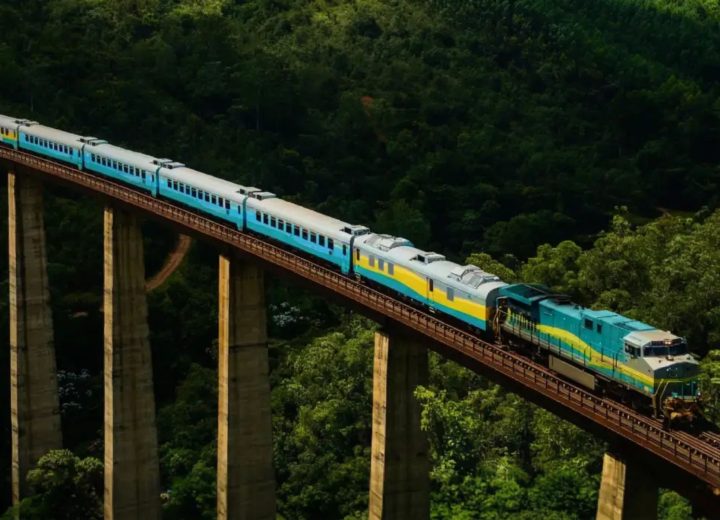 TREM DA VALE